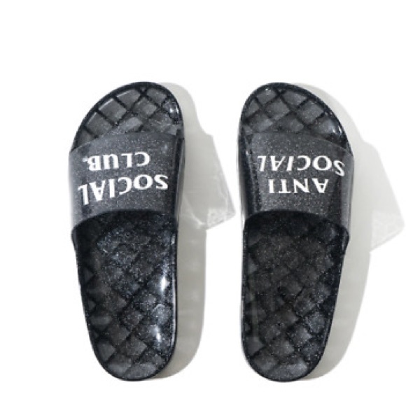 💥HOST PICK💥Anti Social Social Club slides - Picture 6 of 6